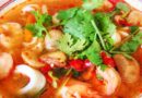 Sopa de camarones con chipilín