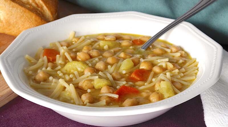 Sopa de garbanzos