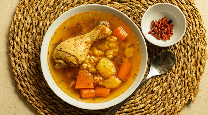 Caldo de pollo