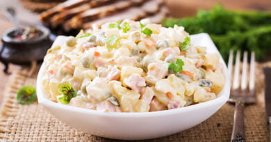 Ensalada de pollo con mayonesa