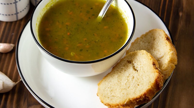 Caldo de arvejas
