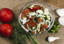 Ensalada de tomate y cebolla