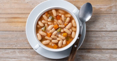 Frijoles blancos guisados