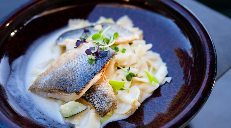 Tilapia en salsa de vino